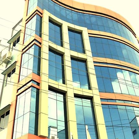 Hotel Apple Park Annexe Tiruchirappalli Zewnętrze zdjęcie
